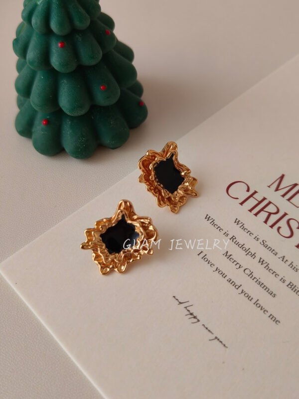 Vintage Black Onyx Stud Earrings | 18K Gold over 925 Sterling Silver